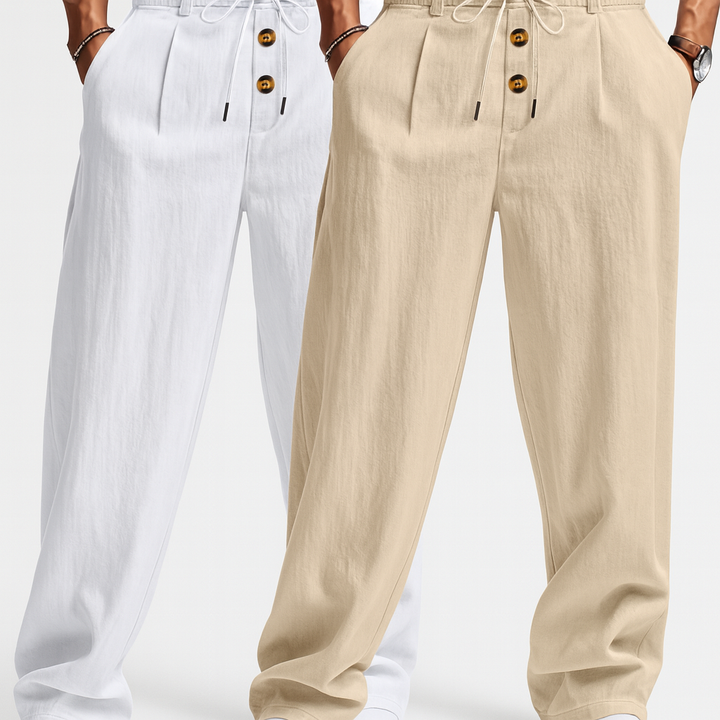 Dos du pantalon homme en lin décontracté, coupe ample et confortable, parfait pour les journées d'été.