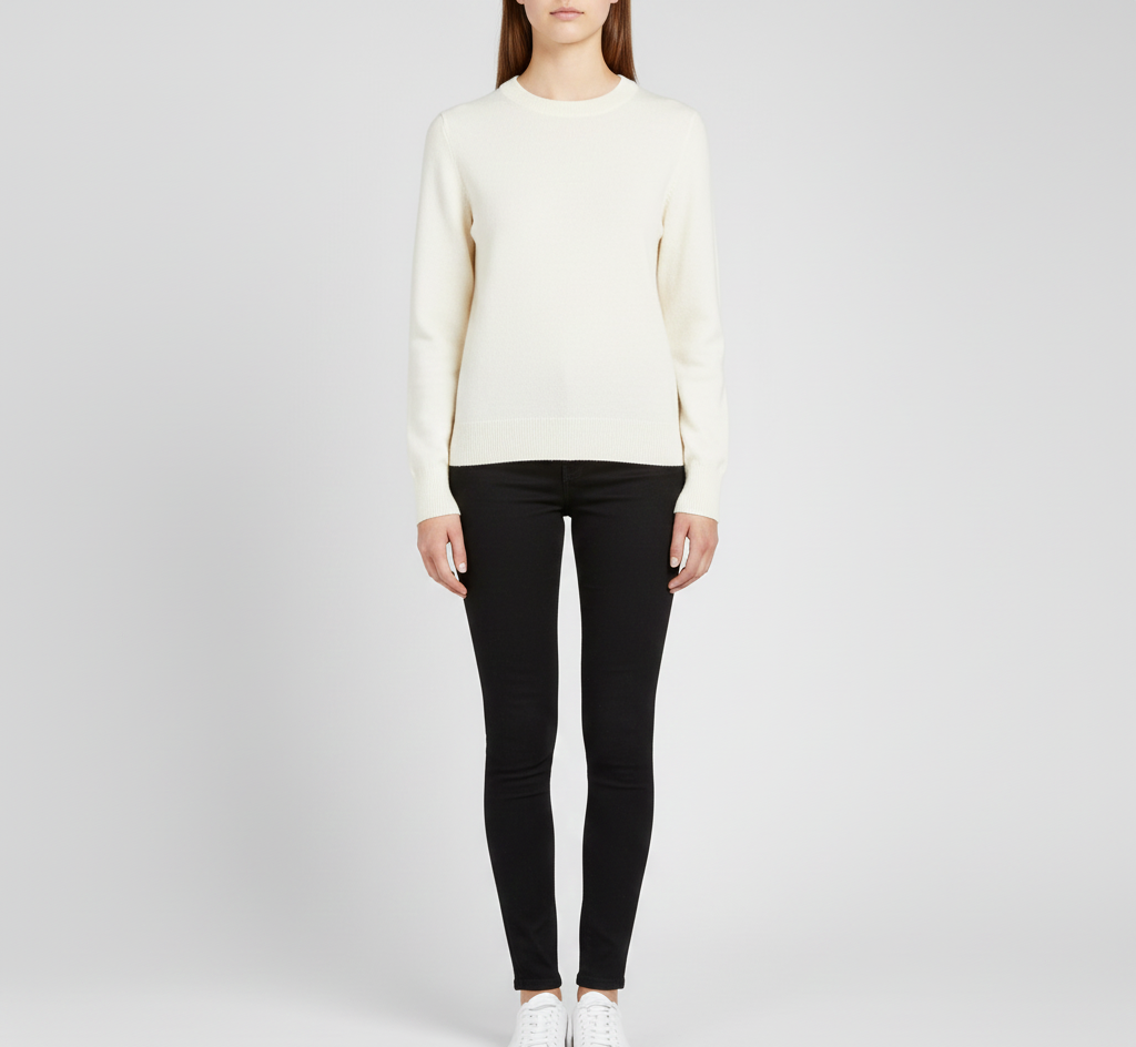 Pull confortable femme col rond, doux et élégant pour l'automne-hiver.