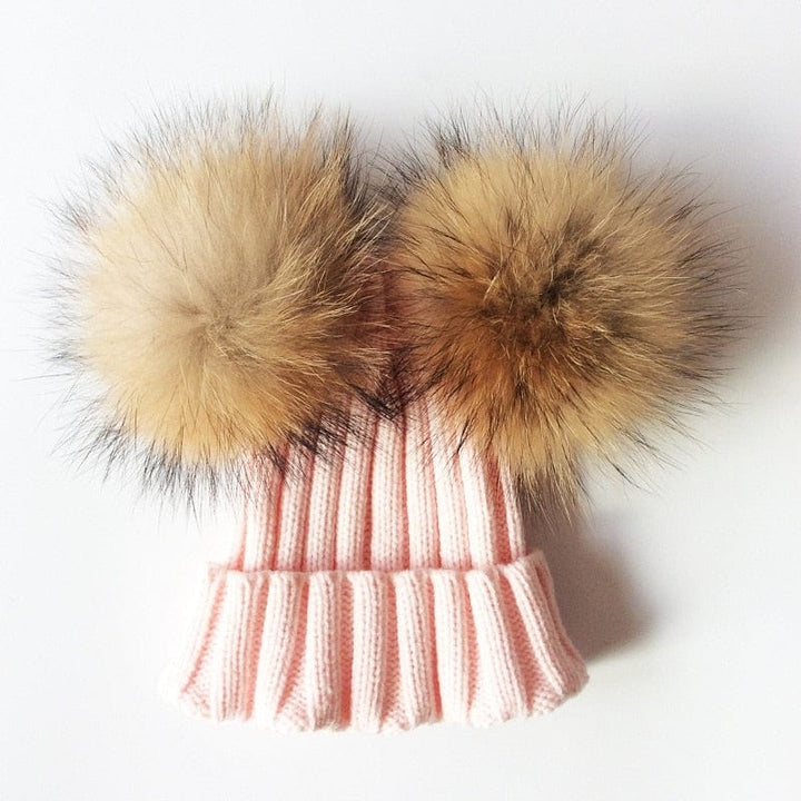 Chapeau chaud hiver pour enfant, avec double pompon fourrure ultra doux.