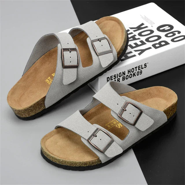 Sandales de marche Solaro pour hommes, légères et ergonomiques, idéales pour les loisirs estivaux.
