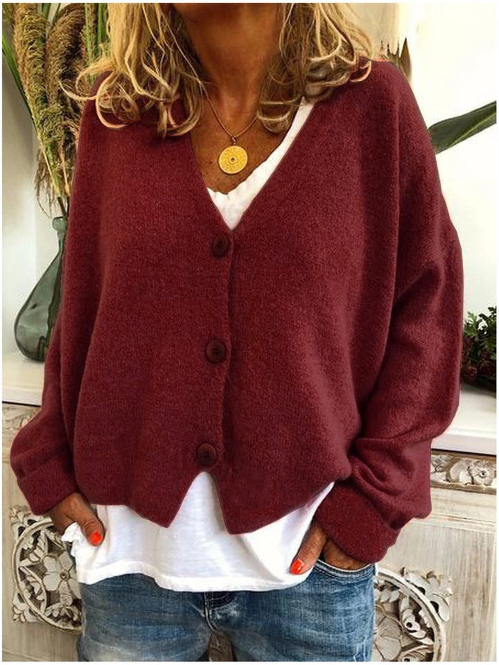 Cardigan femme élégant pour le bureau, confortable et professionnel, idéal pour une tenue chic et soignée.