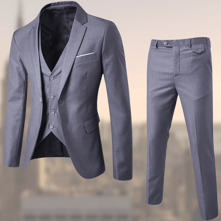 Veste et pantalon slim homme, un ensemble costume élégant pour mode masculine. Idéal pour un look ajusté et moderne.