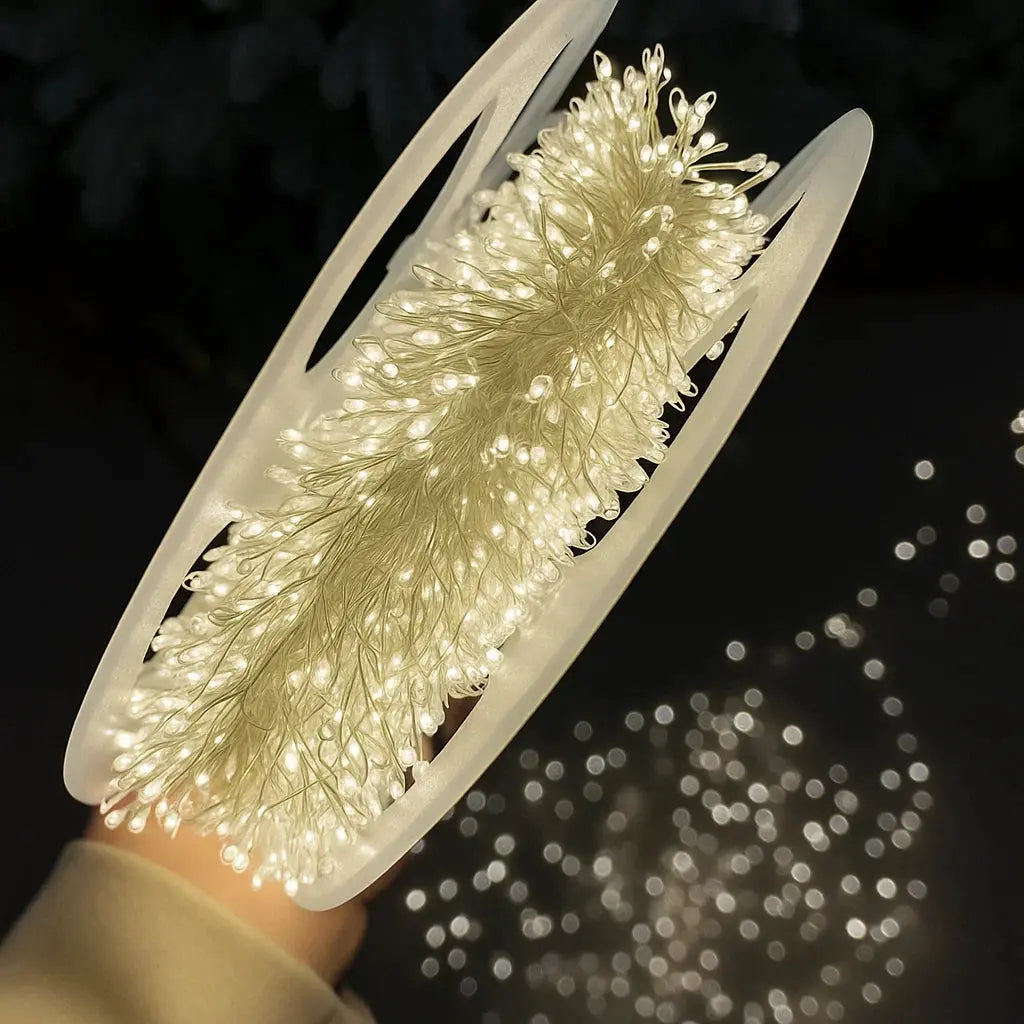 Guirlande LED 9m en fil de cuivre, lumière décorative pour ambiance intérieure/extérieure.