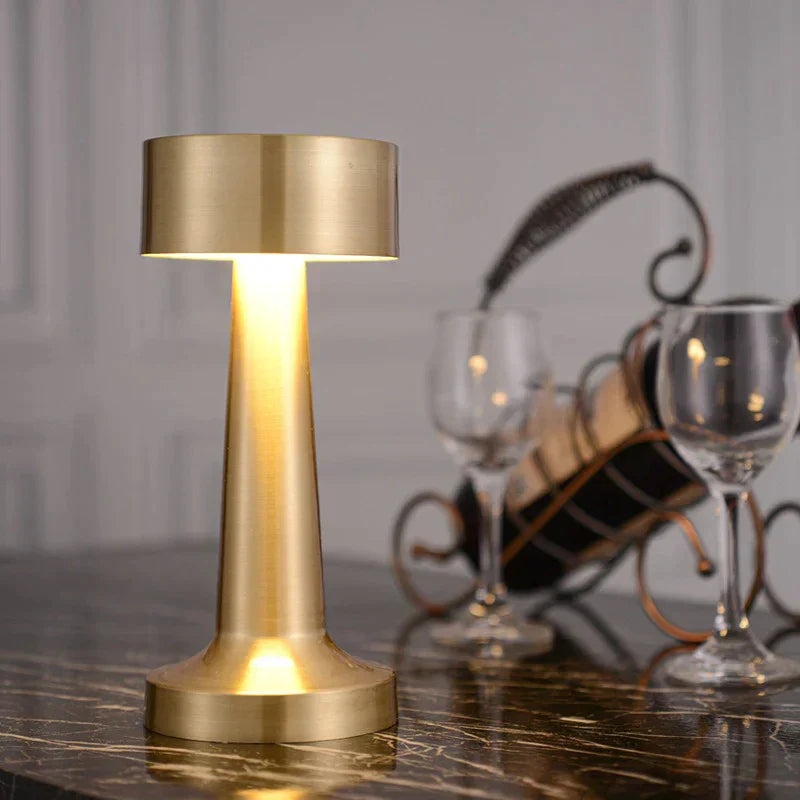 Lampe d'appoint LED sans fil, rechargeable, pour créer ambiance chaleureuse bureau ou chambre.