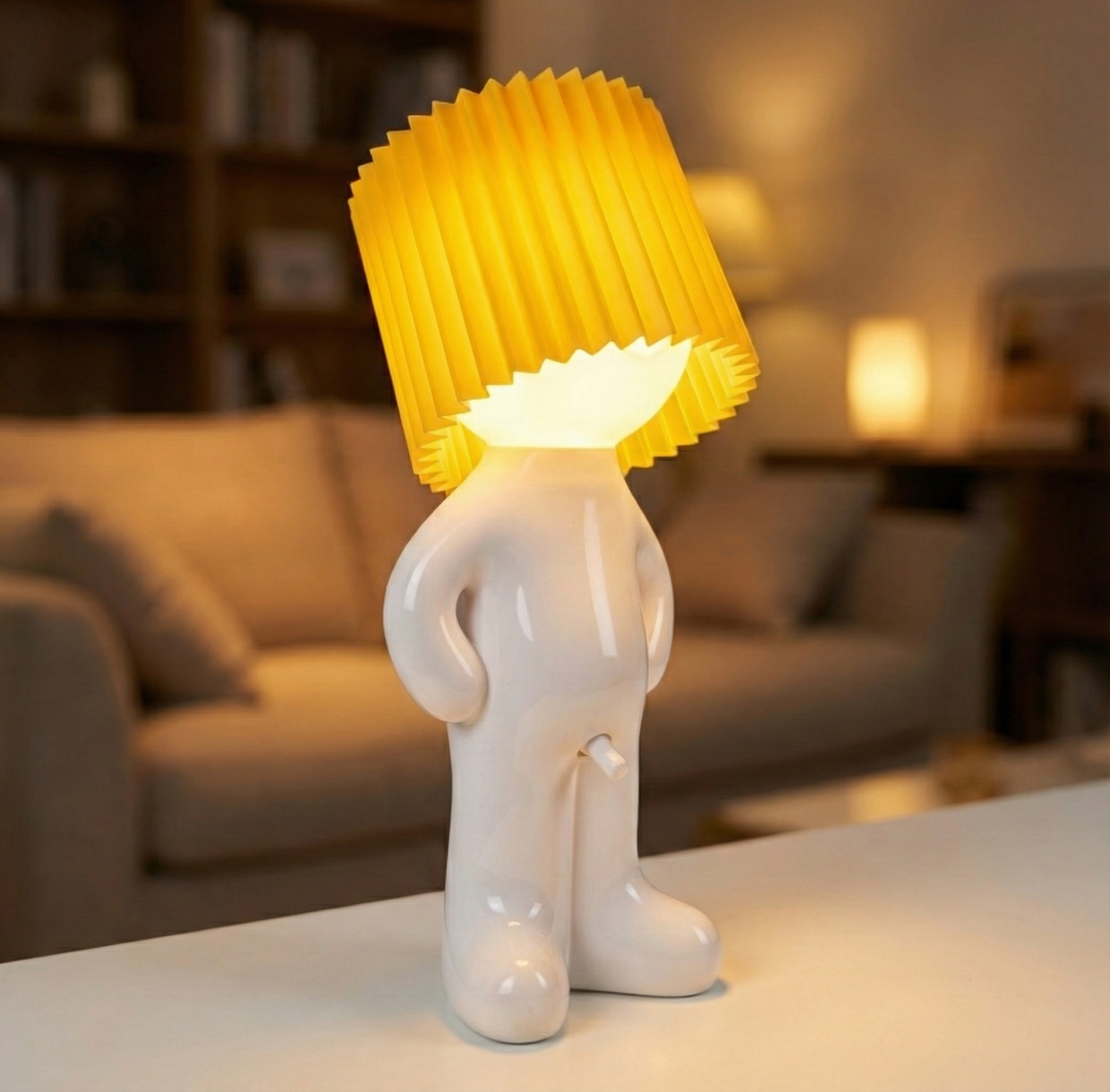 Lampe de table design, lumière douce et stylée pour décoration intérieure chic.