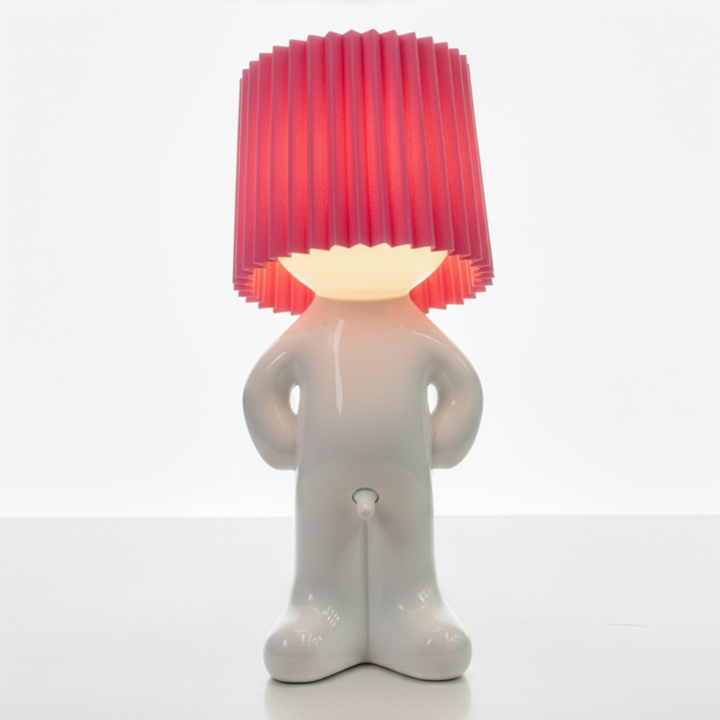 Lampe de table design, pièce maîtresse décorative avec éclairage doux.