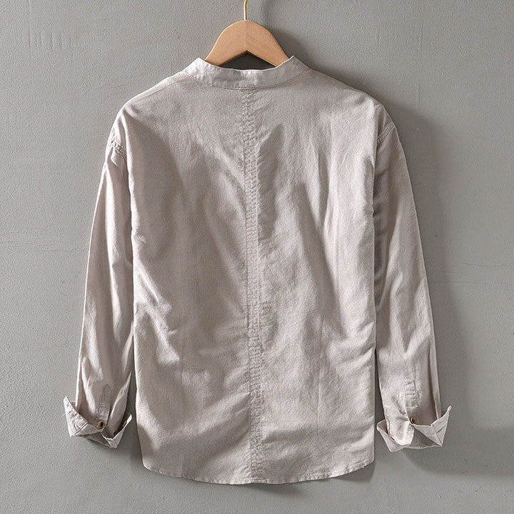 Chemise Henley homme Kaizen décontractée-chic, manches longues, style polyvalent pour toute occasion.