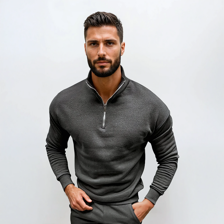 Pull en maille Lorence homme demi-zip, élégant et facile à associer pour un style chic.