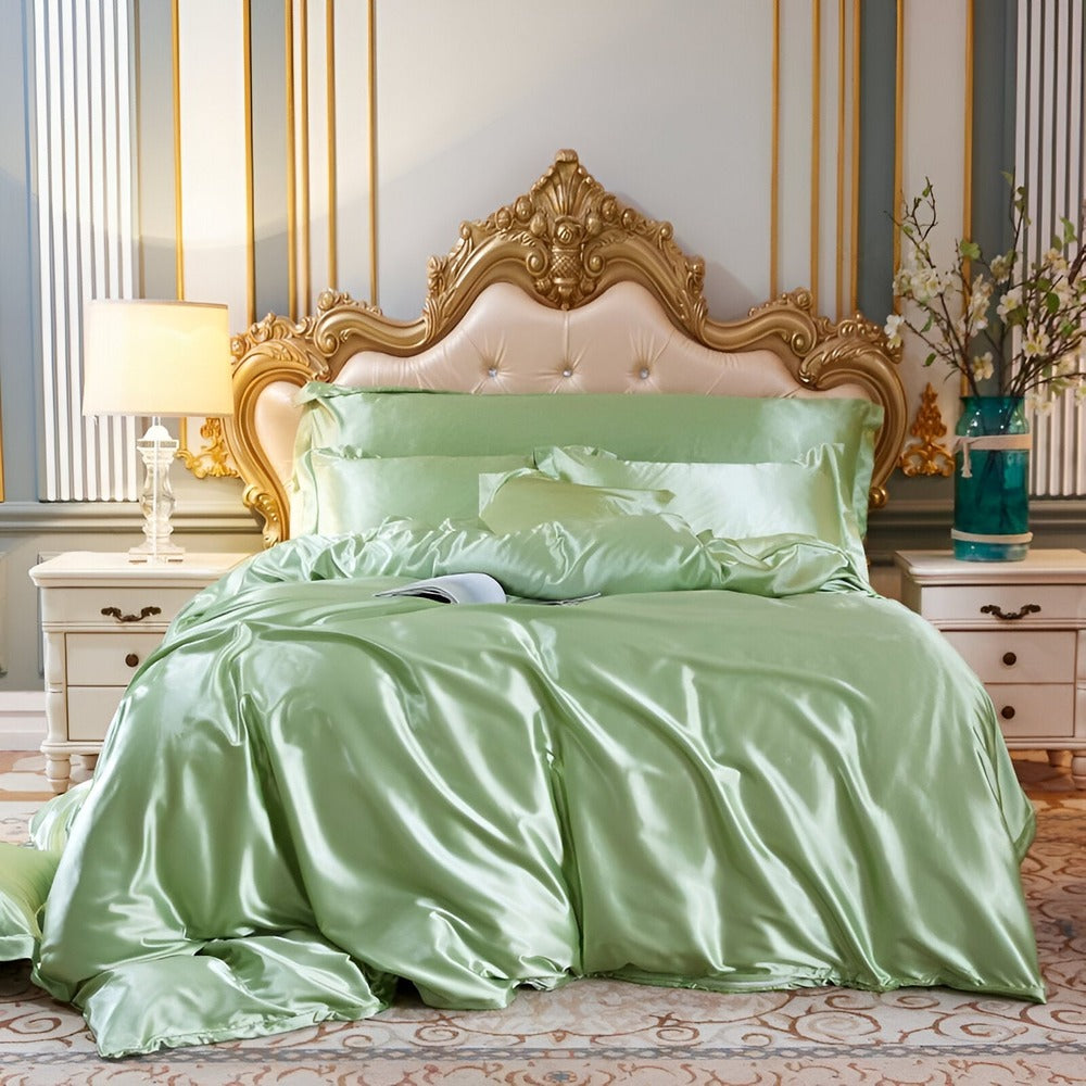 Housse de couette en soie de mûrier, taies assorties, literie douce et respirante.