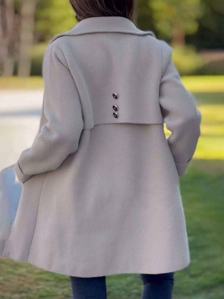 Cardigan long chic femme Louise, coupe élégante et décontractée, confortable pour mi-saison et hiver.