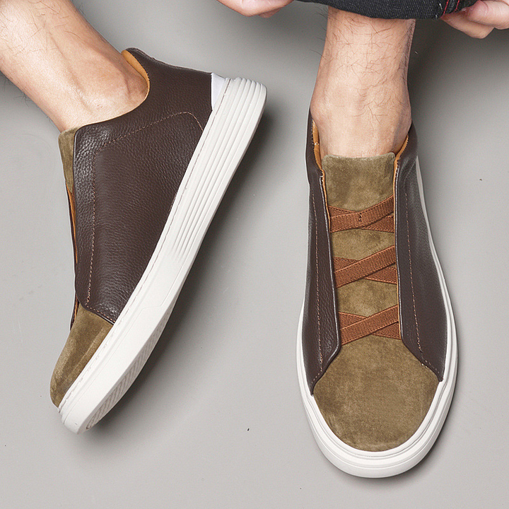 Baskets homme confortables avec semelle en caoutchouc. Chaussures décontractées à lacets élastiques pour un look mode masculine.