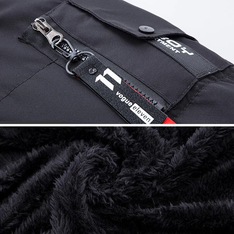 Parka d'hiver homme Theo, élégante et ultra-chaude. Capuche généreuse avec fausse fourrure. Confort garanti.