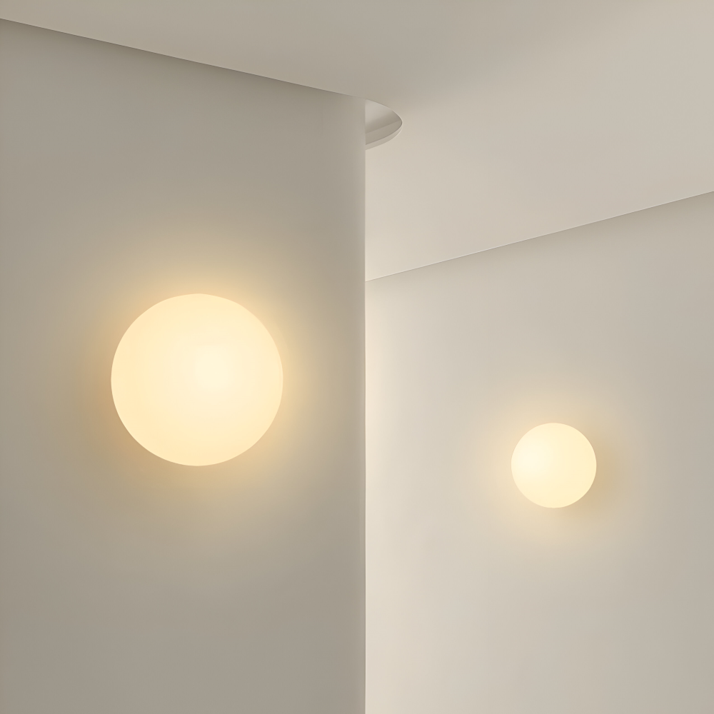 Applique murale LED blanche ronde, design moderne pour salon, salle à manger ou couloir. Luminaire intérieur.