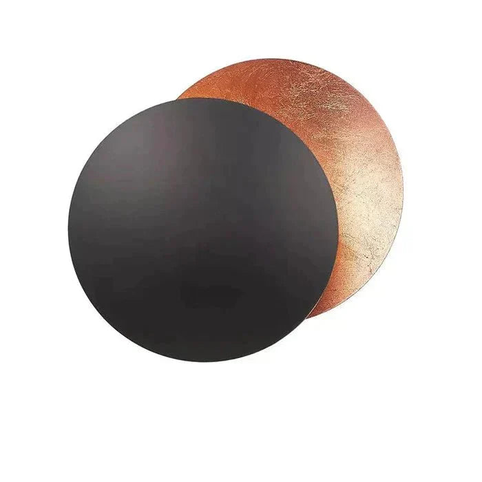 Applique murale LED design eclipse solaire, luminaire intérieur moderne en or/cuivre pour salon.