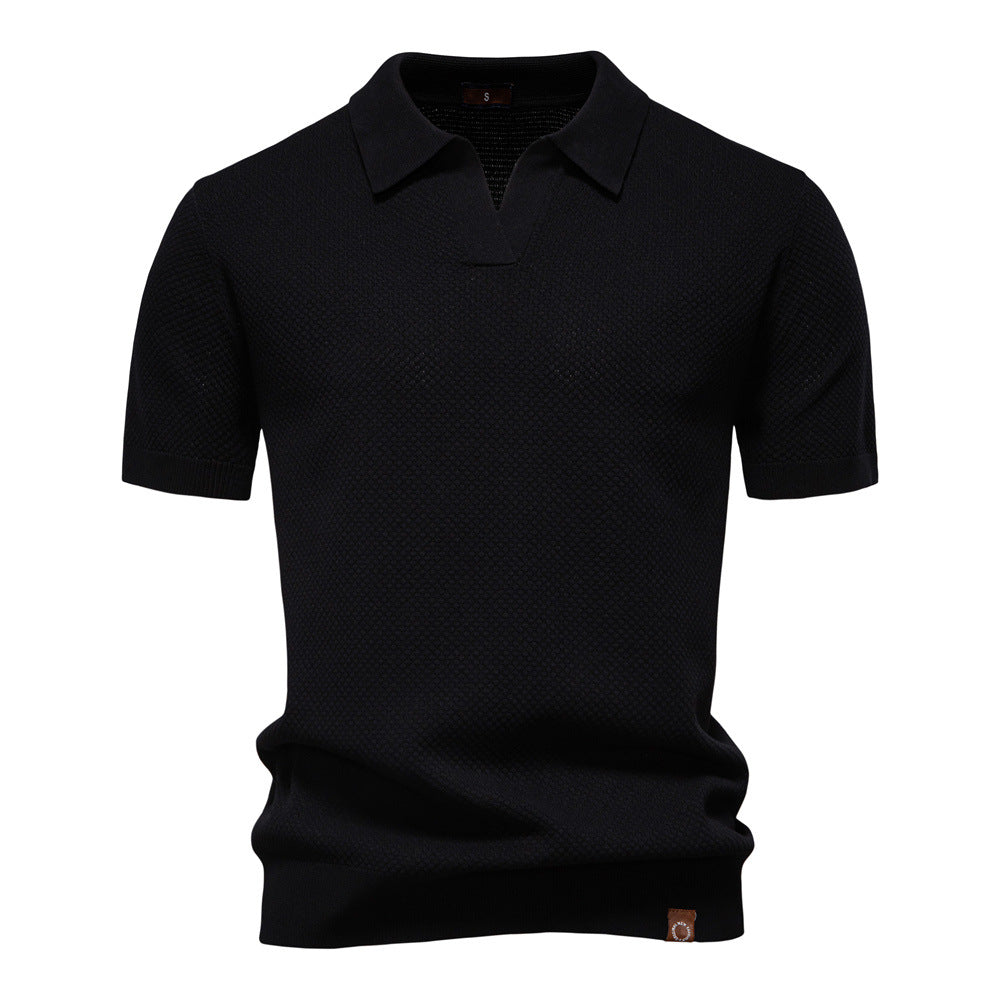 Chemise polo homme, coupe moderne et structurée. Un haut élégant pour toute tenue masculine tendance.