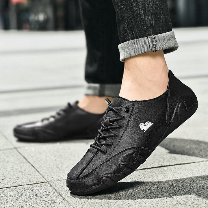 Sneakers confortables barefoot pour femme, idéales pour la marche naturelle.