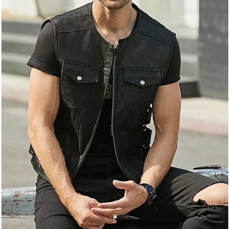 Gilet en cuir pour homme, allie robustesse et élégance. Style polyvalent pour mode décontractée.