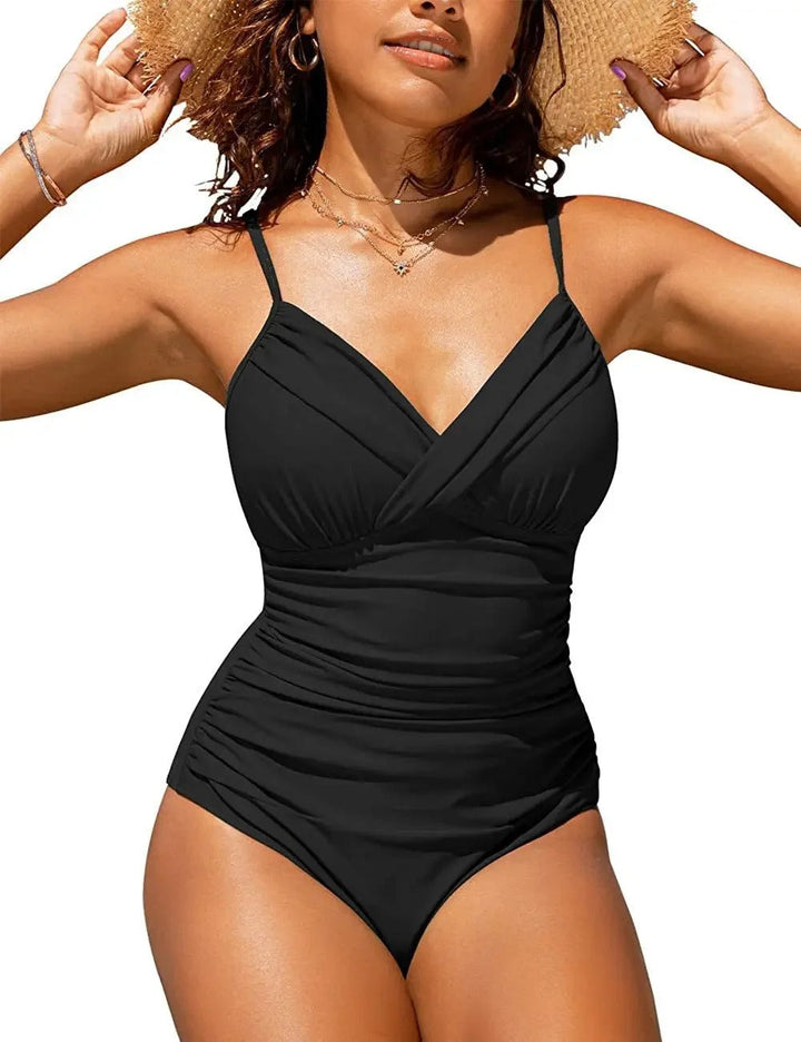 Maillot de bain femme confortable, maintien parfait, décolleté V, coques pour plage ou piscine.