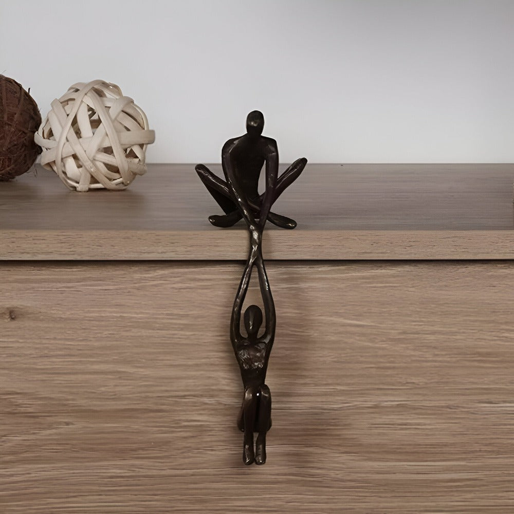 Art moderne : sculpture couple unie pour harmonie et amour dans votre maison, salon ou chambre.