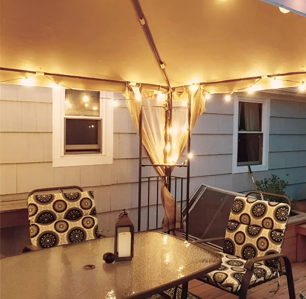 Guirlande extérieure G40 résistante et étanche, idéale pour la décoration lumineuse de jardin toute l'année.