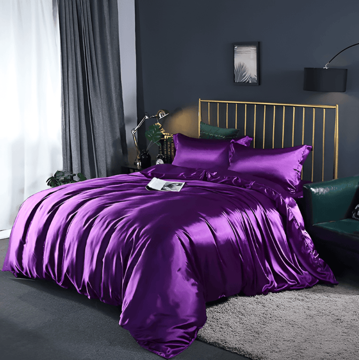 Housse de couette en soie de mûrier, luxe et douceur pour un sommeil réparateur.