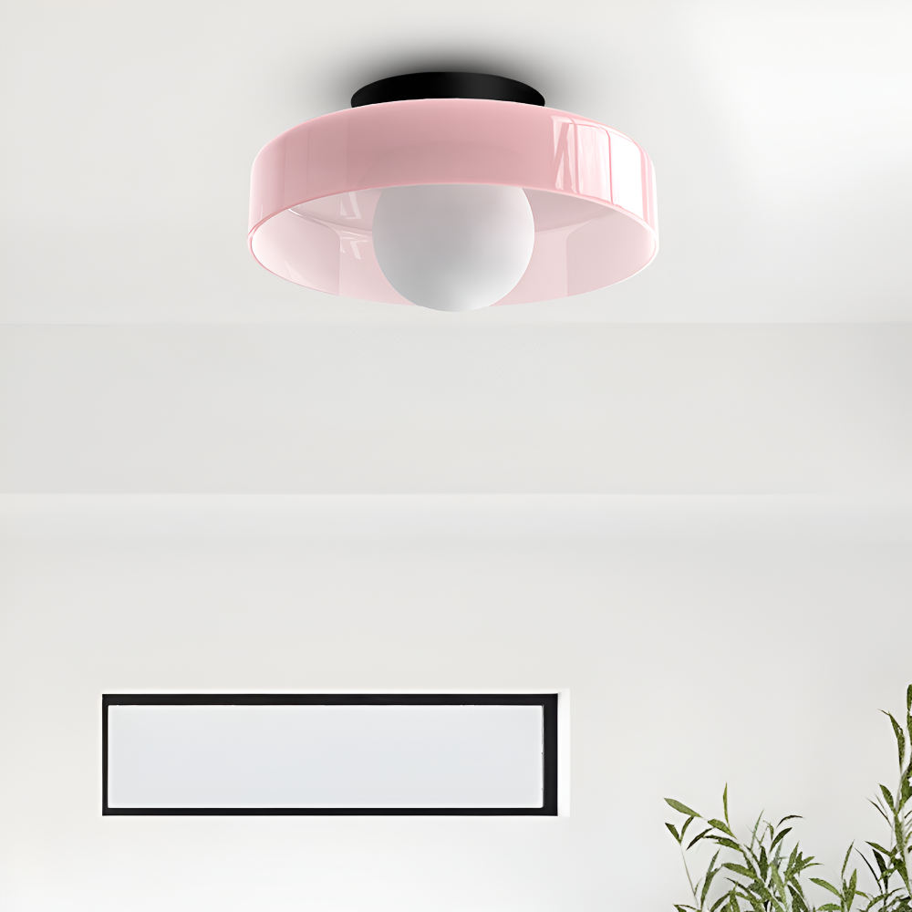 Lampe de plafond ronde LED design, parfait pour une ambiance moderne et épurée.