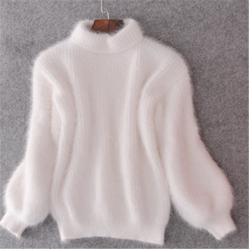 Pull femme doux et chic, pour un look hivernal confortable et tendance.