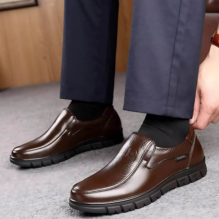 Chaussures de ville élégantes pour hommes, à enfiler, orthopédiques, confort supérieur, style polyvalent.