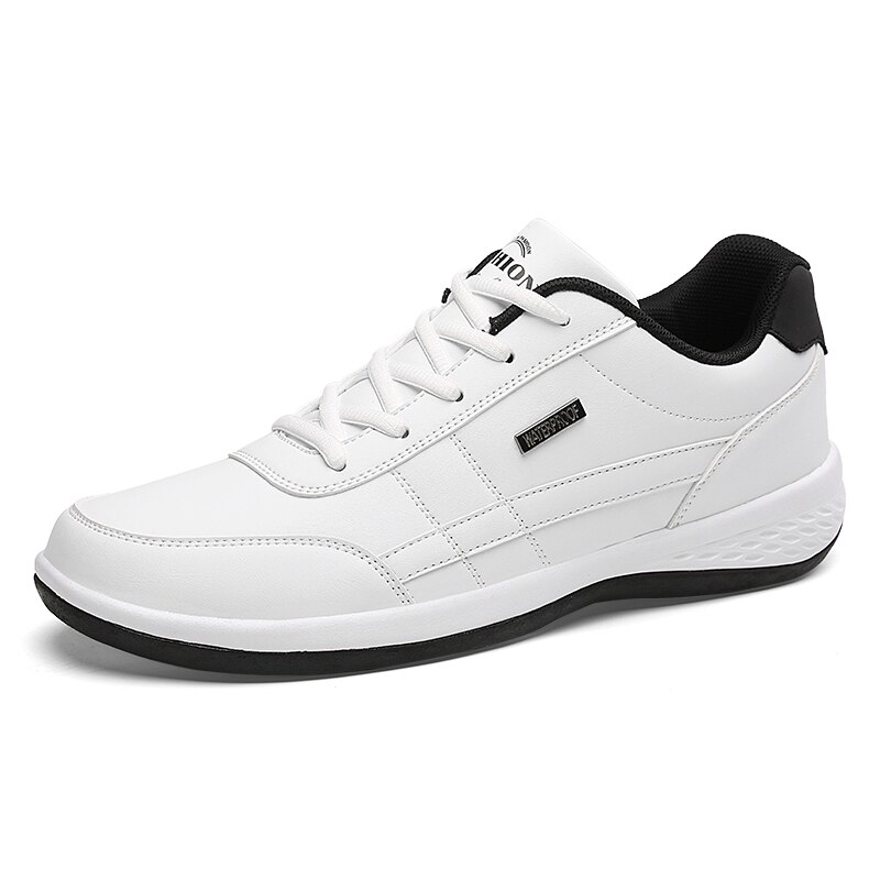 Chaussures sportives légères Rocky pour homme, parfaites pour la marche et le quotidien.