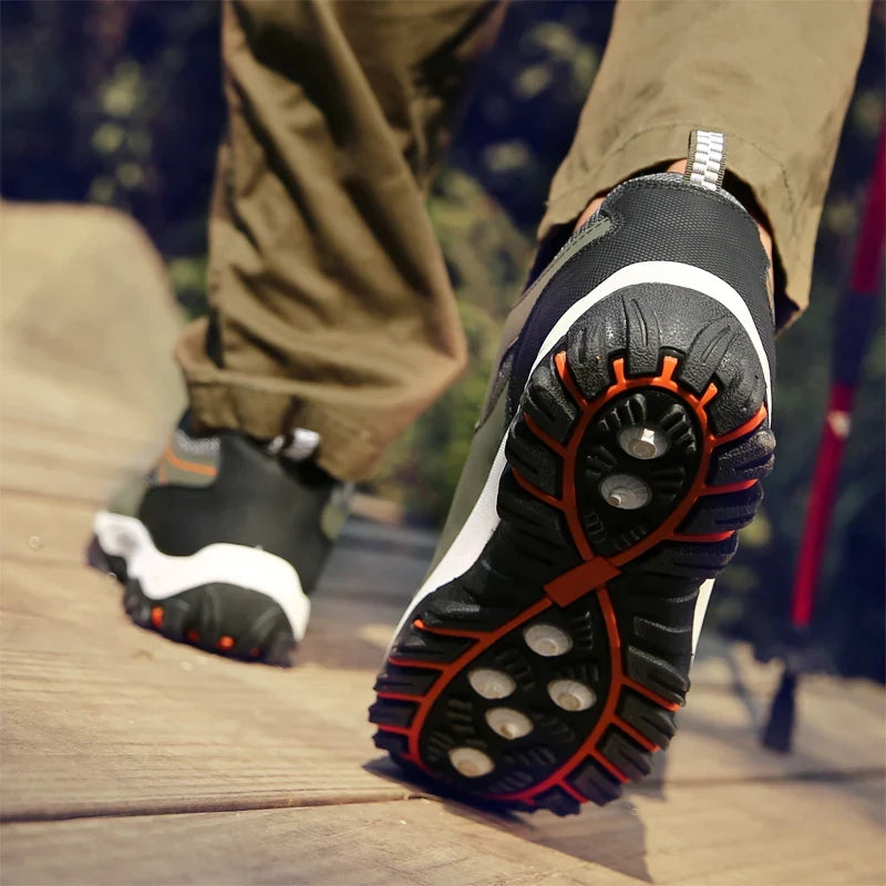 Sneaker de trekking pour hommes, performance légère, parfaite pour la marche et l'extérieur.