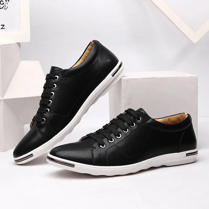 Sneaker homme en matériaux résistants, stylée et confortable, idéale pour un usage quotidien.