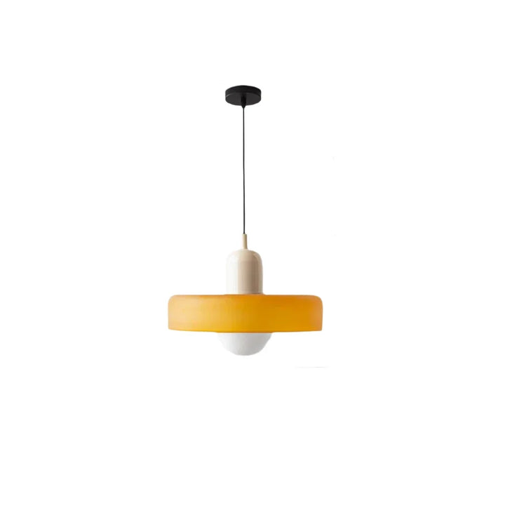 Suspension CelestiGlass, pour une ambiance lumineuse moderne et accueillante dans votre intérieur.