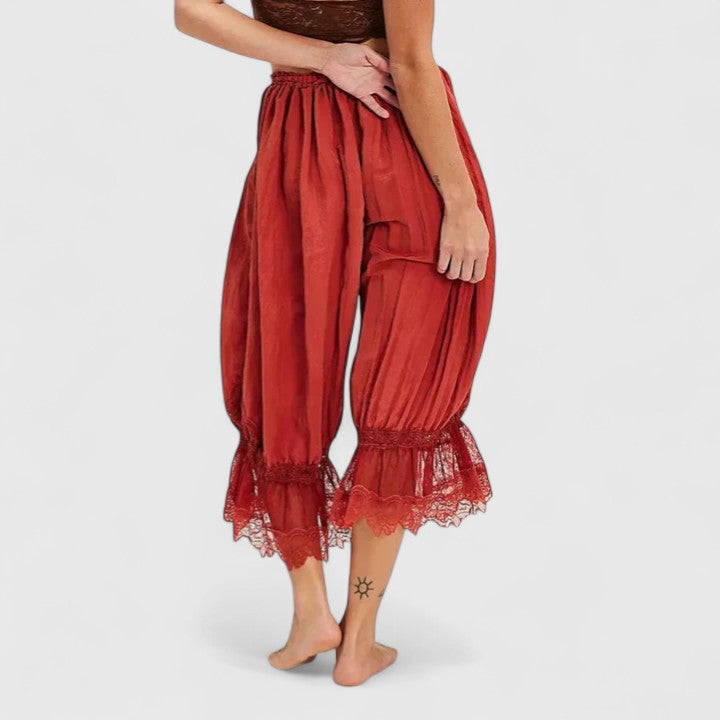 Pantalon patchwork femme Winona, style décontracté et polyvalent, parfait pour la mode actuelle.