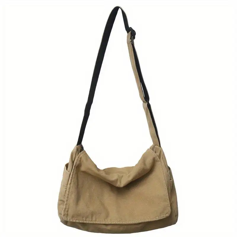 Sac bandoulière unisexe en tissu recyclé vert, vue de profil. Conception écoresponsable, léger et résistant.