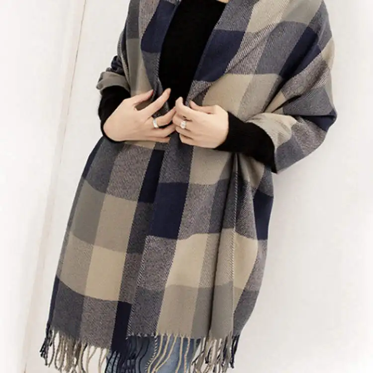 Écharpe élégante pour femmes, de haute qualité, apportant luxe et douceur durant l'hiver.
