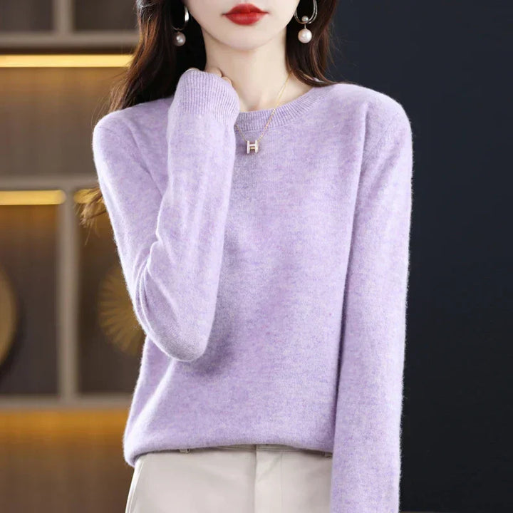 Pull d'hiver femme, élégant et doux au toucher. Essentiel pour votre style chic, mode féminine.