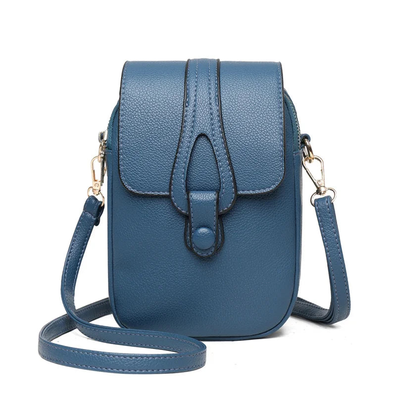 Accessoire mode femme : mini sac bandoulière en cuir synthétique, chic et pratique au quotidien.