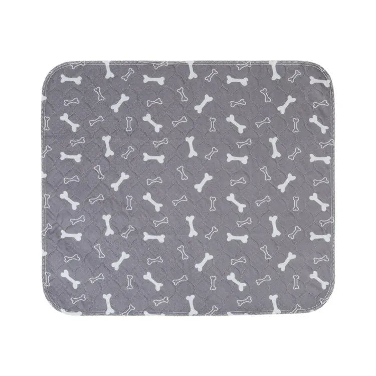 Tapis absorbant et lavable pour chien, idéal pour le dressage et les problèmes d'incontinence.