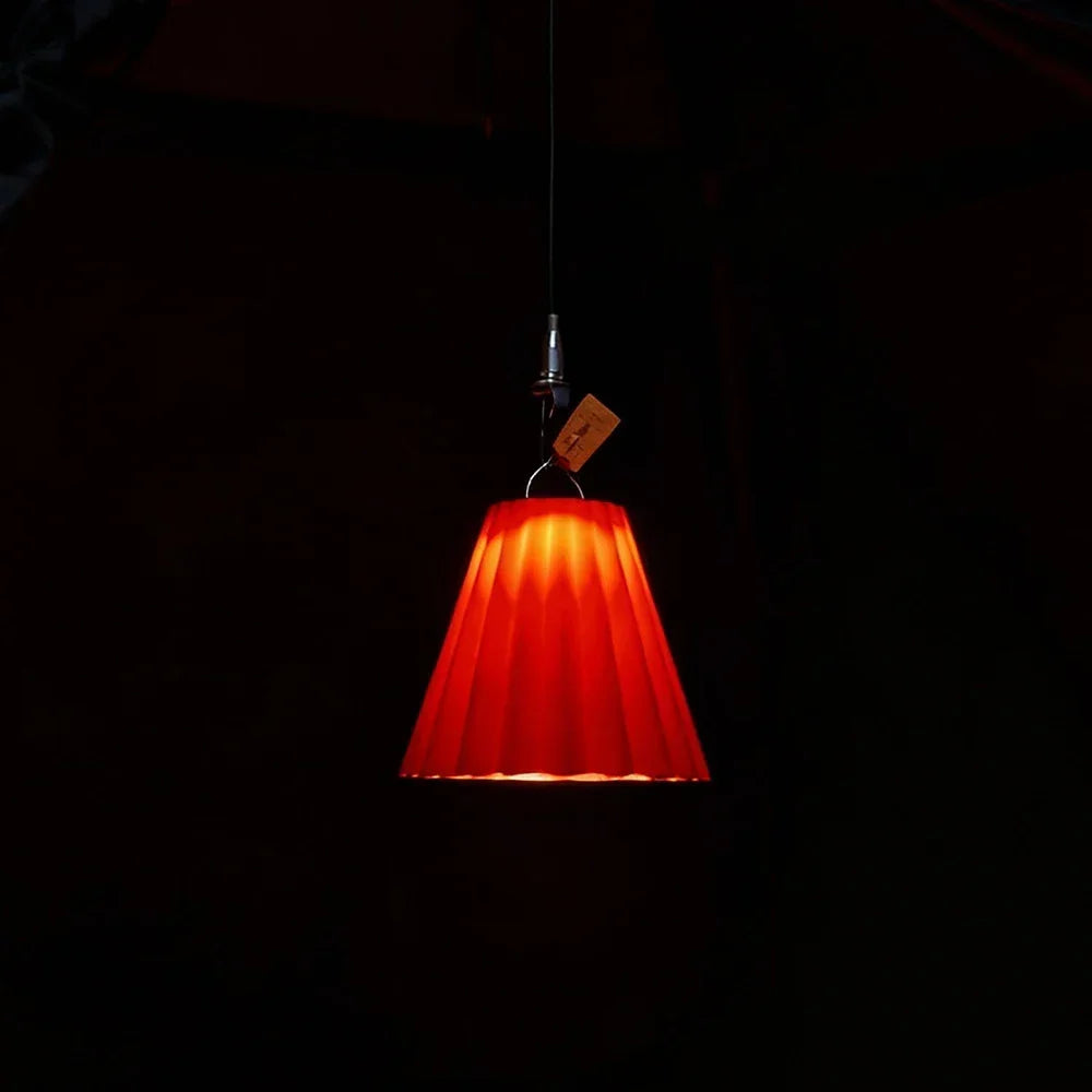 Écran de lampe de camping en silicone, adoucit l'éclairage extérieur, parfait pour équipement de bivouac.