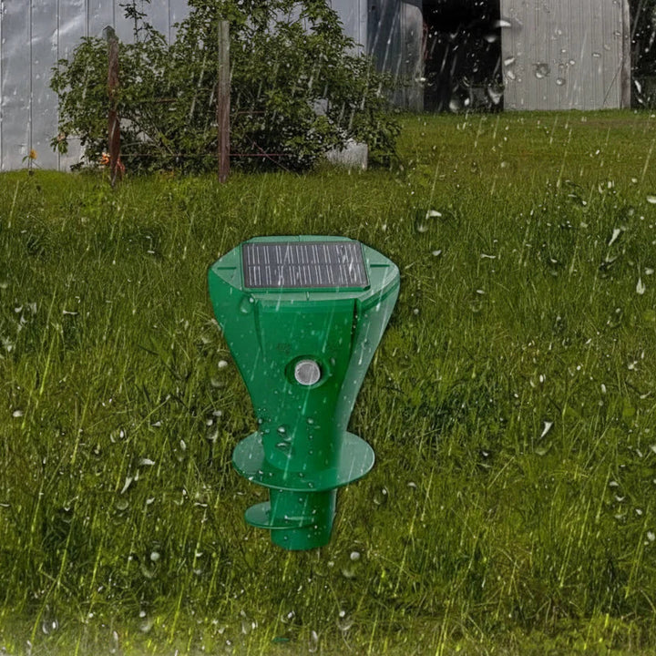 Protection solaire pour jardin, repousse taupes et campagnols des pelouses avec ondes ultrasoniques.