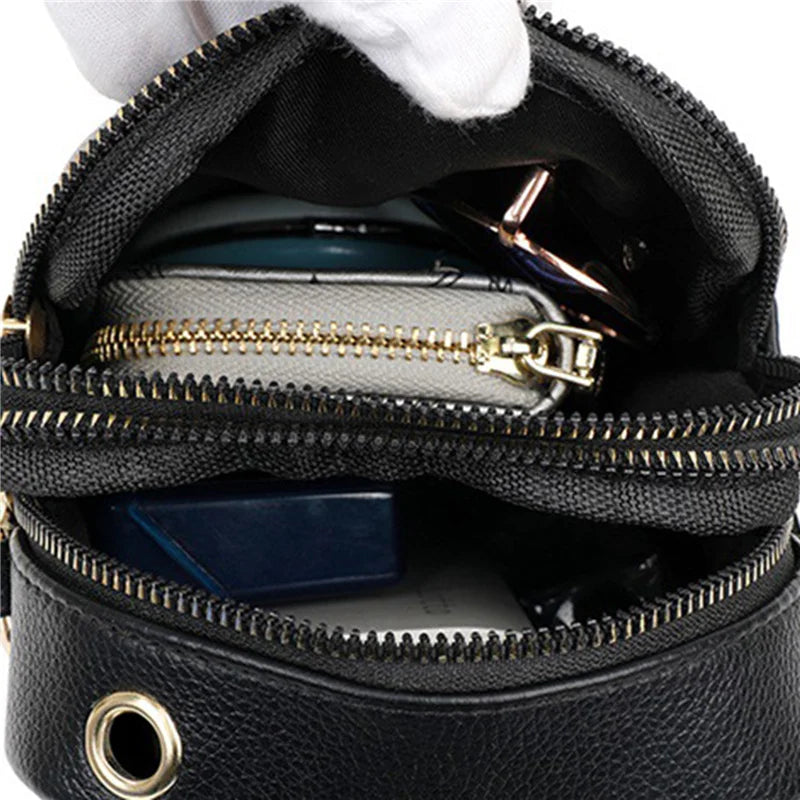 Sac téléphone bandoulière, parfait pour garder votre portable à portée de main avec élégance et praticité.