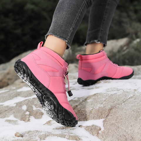 Intérieur douillet des chaussures pieds nus Arctic Contact, garantissant confort et bien-être pour vos pieds.