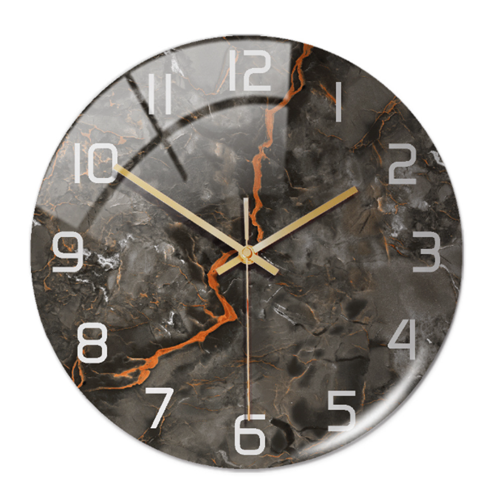 Horloge décorative murale effet marbre, silencieuse, un ajout contemporain à votre intérieur.