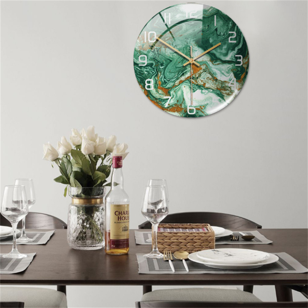 Horloge murale élégante design marbre, parfaite pour décoration intérieure moderne salon.
