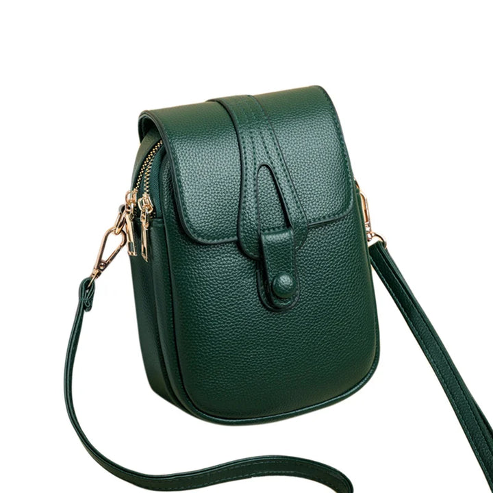 Élégant mini sac bandoulière en cuir synthétique, accessoire femme de mode pour un look chic et raffiné.