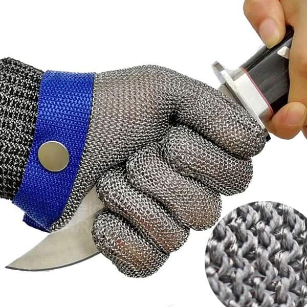 Gants résistant aux coupures en acier inoxydable, durables pour une protection mains essentielle.