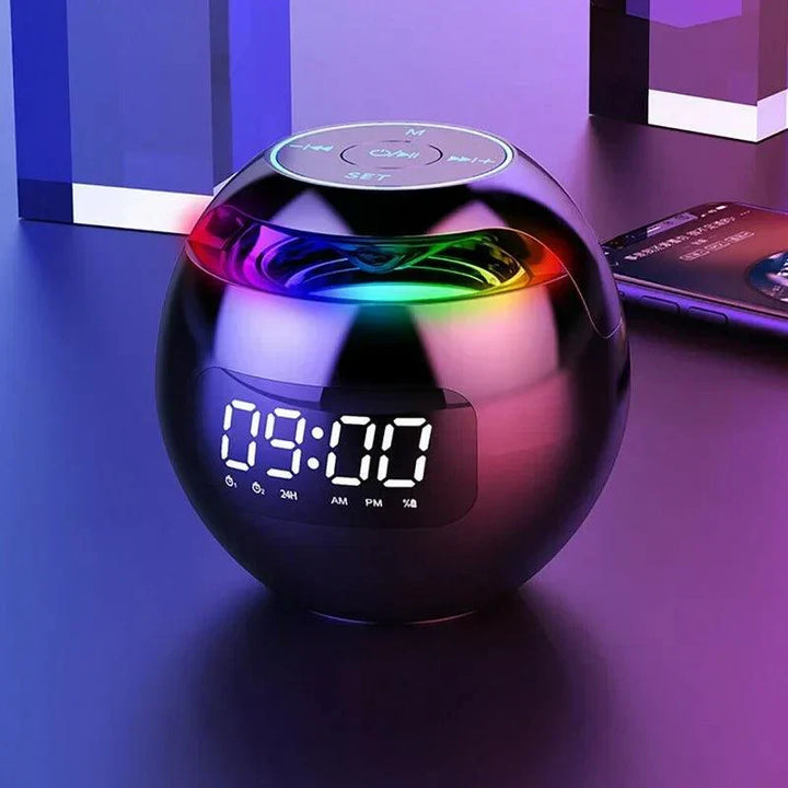 Réveil Bluetooth 5.0 avec haut-parleur et lampe de nuit LED, design moderne pour maison intelligente.