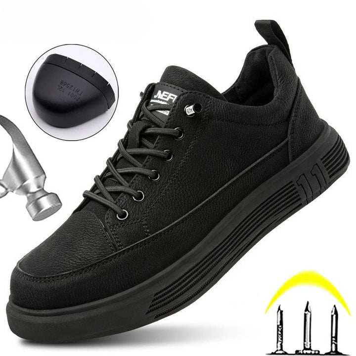 Chaussures de sécurité imperméables, embout acier et anti-perforation. Parfaites pour chantier et industrie.