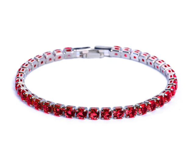 Bijou femme: bracelet de tennis en zirconium. Scintillant, chic et confortable à porter.