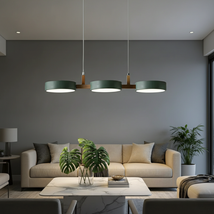 Suspension LED design contemporain pour salle à manger, lumière douce et efficace.